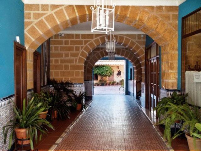 Hostal El Caballo Blanco Осуна Екстериор снимка