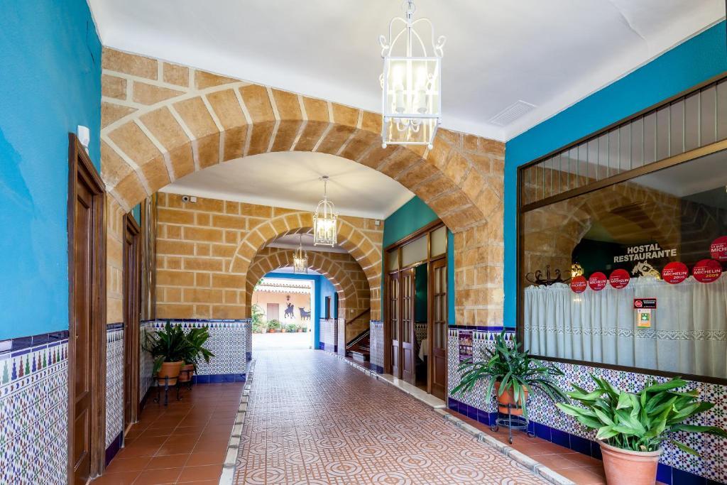 Hostal El Caballo Blanco Осуна Екстериор снимка